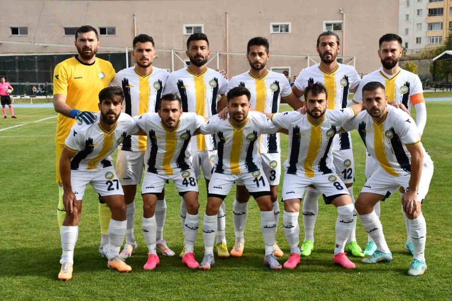 Talasgücü Belediyespor 4. Galibiyetini Aldı