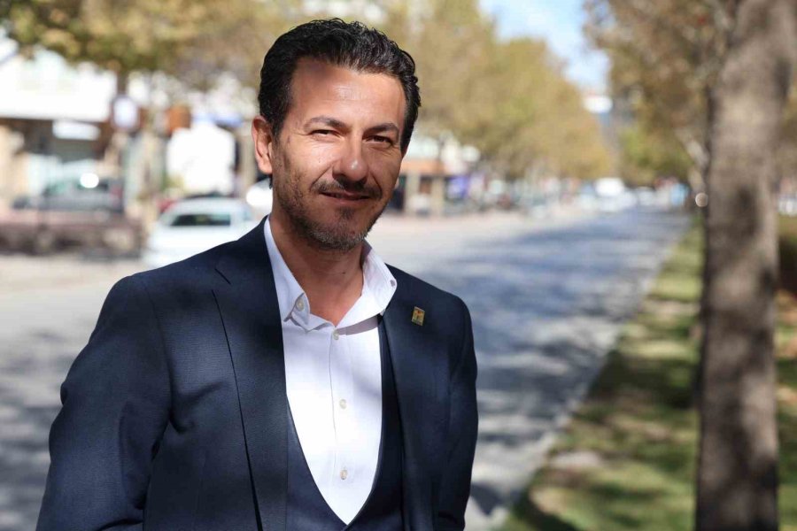 Sürücülere Sisli Ve Puslu Havalarda Güvenli Sürüş Uyarısı