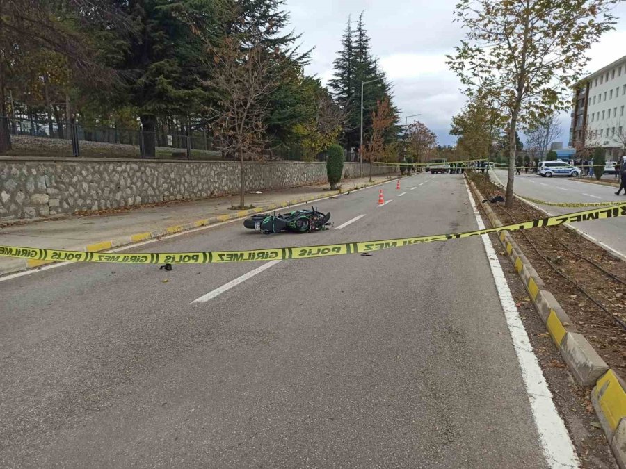 Yarış Motoru Sürücüsünün Feci Ölümü