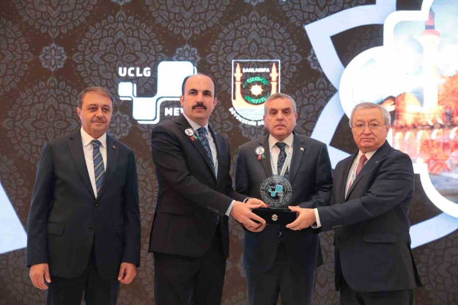 Uclg Başkanı Altay: "israil Acımasız Bir Soykırıma İmza Atıyor"