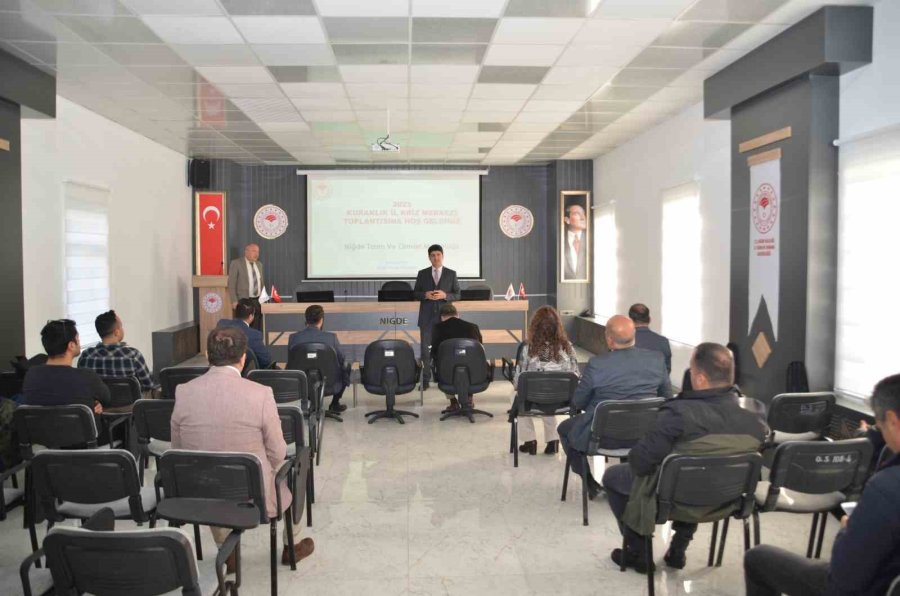 Niğde’de Tarımsal Kuraklık Kriz Merkezi Toplantısı Yapıldı