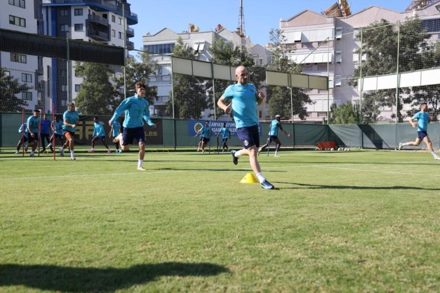 Alanyaspor, Galatasaray Maçının Hazırlıklarını Tamamladı