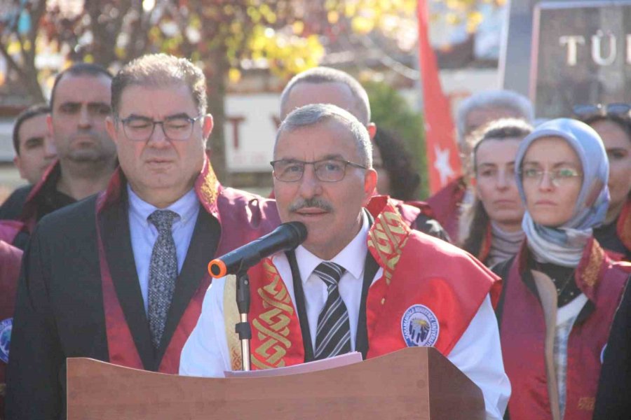 Kmü’lü Akademisyenler Filistin İçin Yürüdü