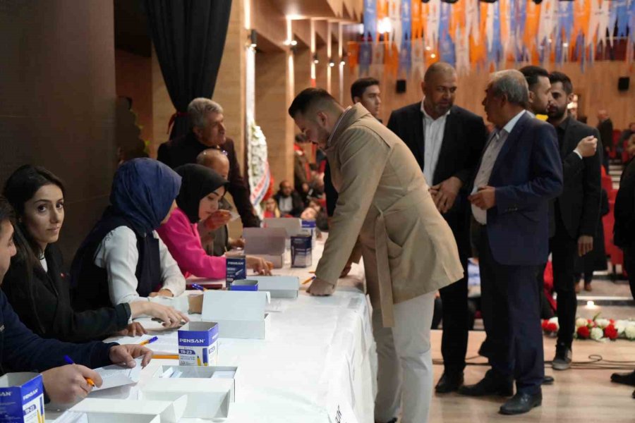 Niğde’de Ak Parti Temayül Yoklaması Başladı