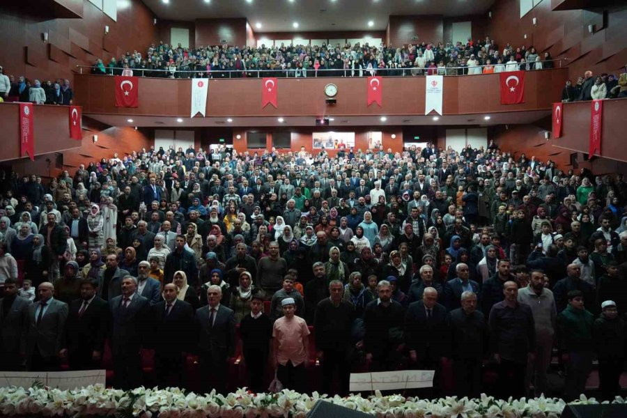 Niğde’de 151 Öğrenciye Hafızlık İcazeti Verildi