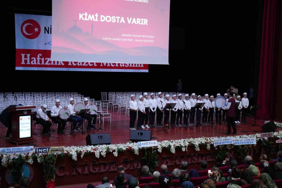 Niğde’de 151 Öğrenciye Hafızlık İcazeti Verildi