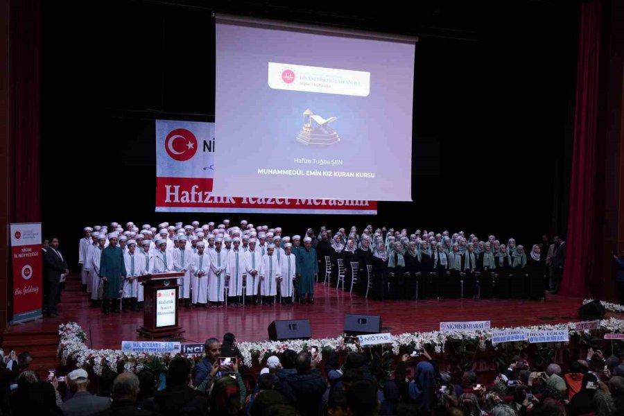 Niğde’de 151 Öğrenciye Hafızlık İcazeti Verildi
