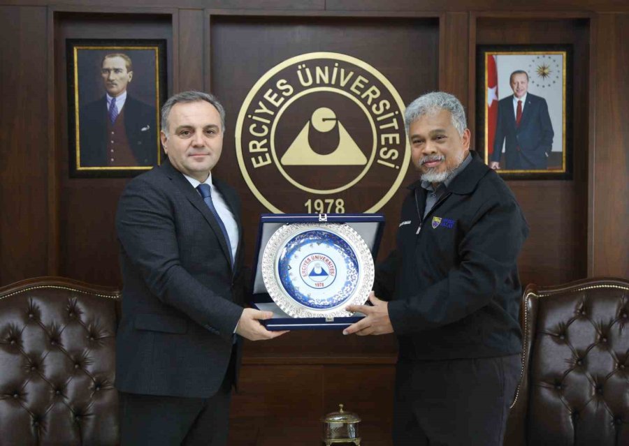 Erü, Malezya’daki 3 Üniversite İle İş Birliği Yapacak