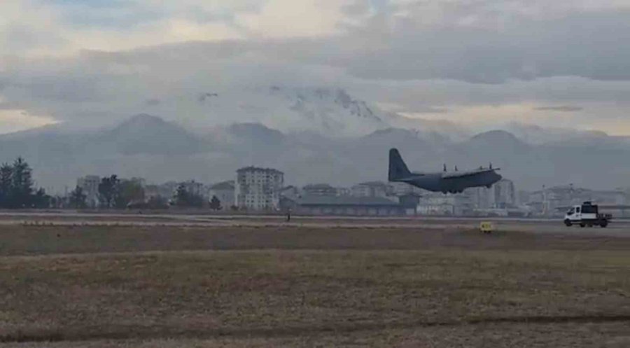 Gazze’ye Sağlık Yardımı Taşıyan Uçak Kayseri’den Havalandı