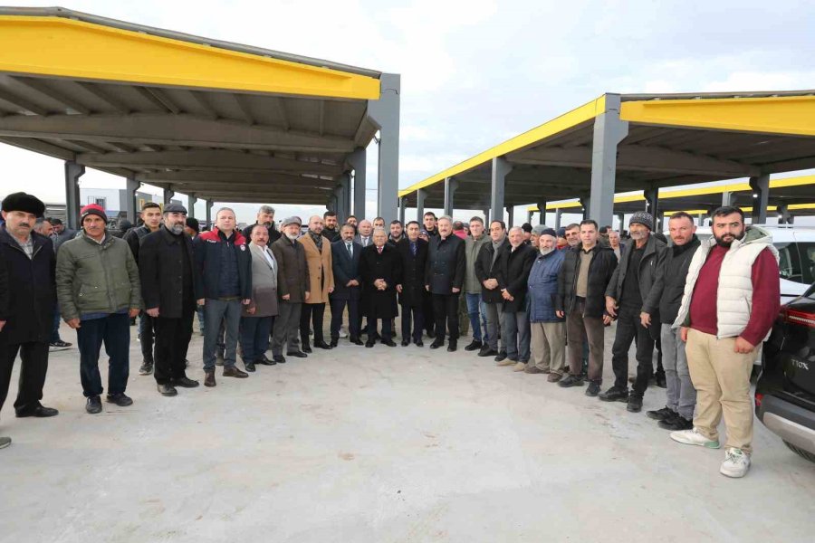 Büyükkılıç, İç Anadolu’nun En Büyük Canlı Hayvan Borsası Ve Pazar Yeri’ni Ziyaret Etti