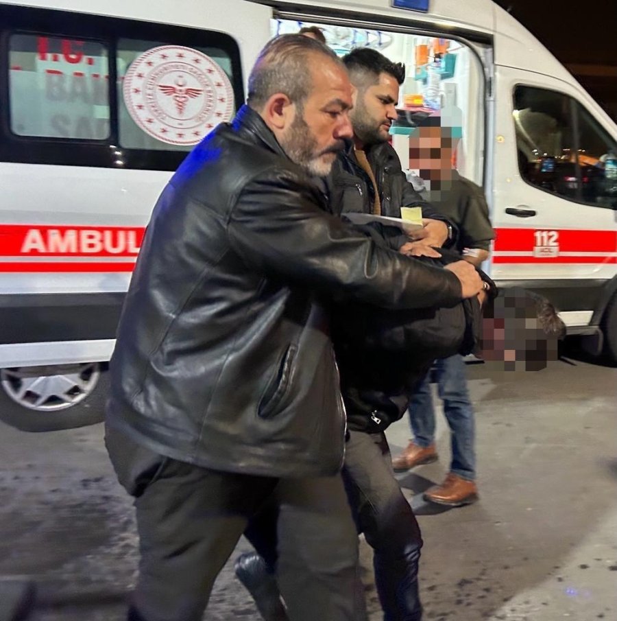 Uygulamadan Kaçarken Polise Çarptı: Sürücü Tutuklandı