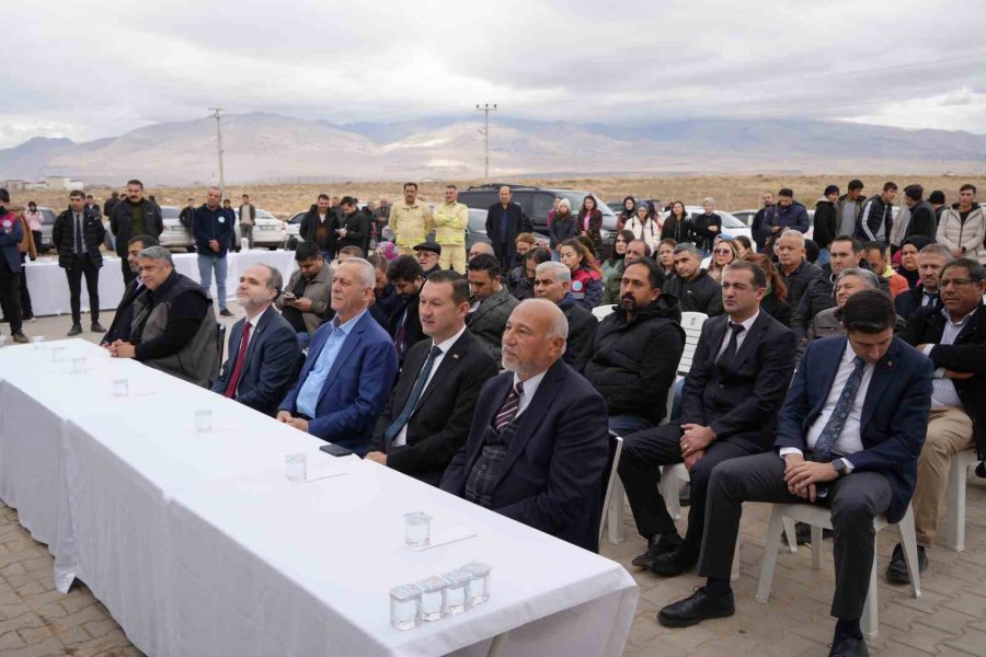 Niğde’de Bal Ormanı Kuruldu