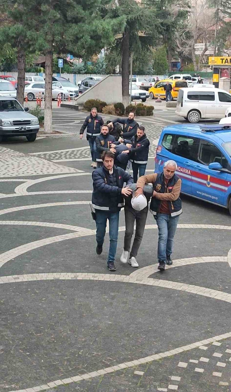 Konya’da Uyuşturucu Operasyonu: 3 Tutuklama