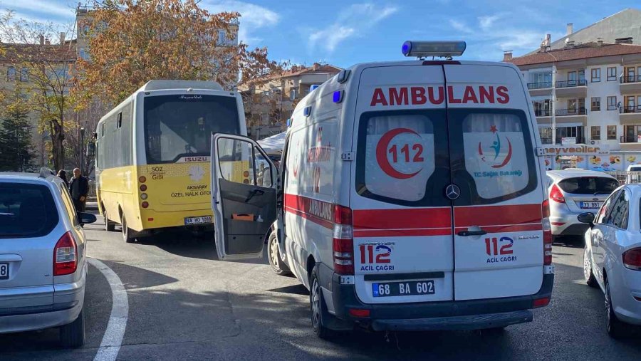 Otobüsün Altında Kalan Kadın Ağır Yaralandı