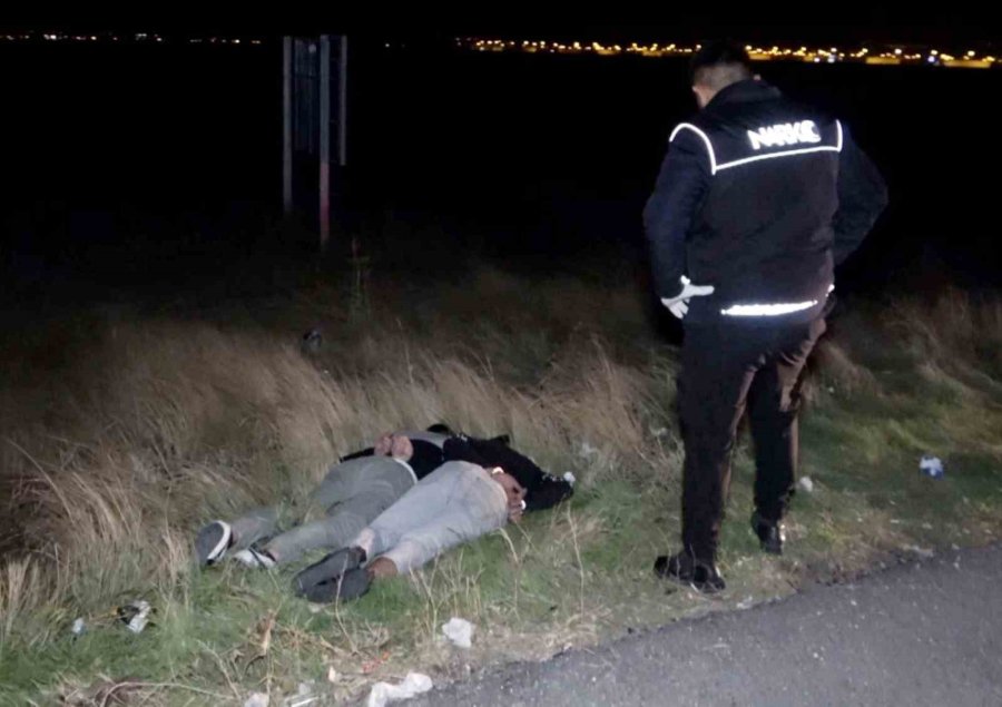 ’dur’ İhtarına Uymayıp Kaçtı, Yakalanacağını Anlayınca Gaza Basıp Polis Memuruna Çarptı