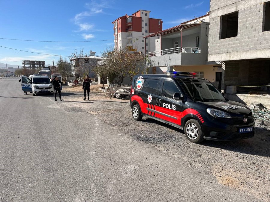 İnşaatta Merdiven Boşluğuna Düşen Kalıp Ustası Hayatını Kaybetti