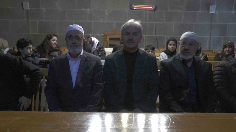 İlhan Zafer: "dünyanın Gözü Önünde Çocuklar Katlediliyor"