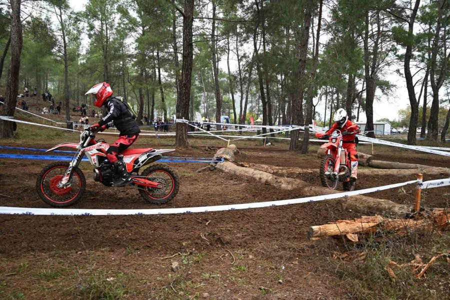 Türkiye Enduro Ve Atv Şampiyonası 3. Ayak Yarışları Kemer’de Yapıldı