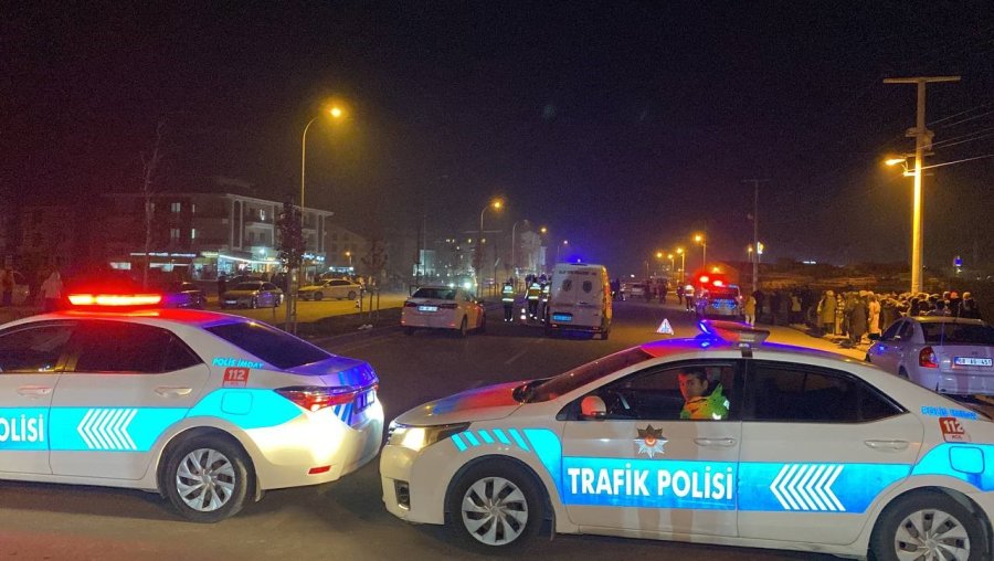 Otomobilin Çarptığı Üniversite Öğrencisi Hayatını Kaybetti