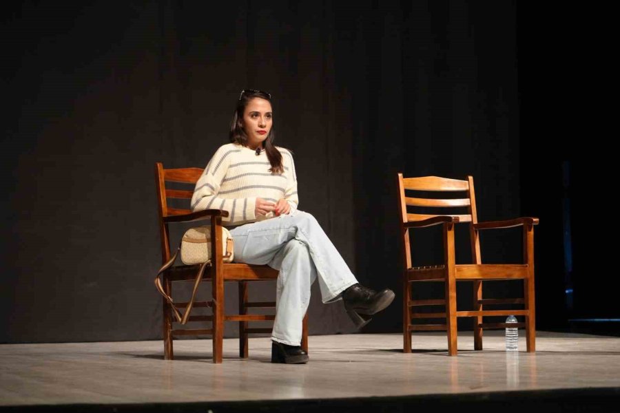 Niğde’de Sahnelenen 2 Perdelik Oyun Büyük Beğeni Topladı