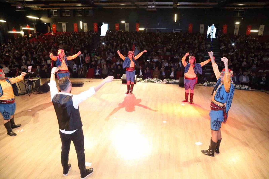 Vali Çiçek Ve Başkan Büyükkılıç, Özel Çocukların Heyecanına Ortak Oldu