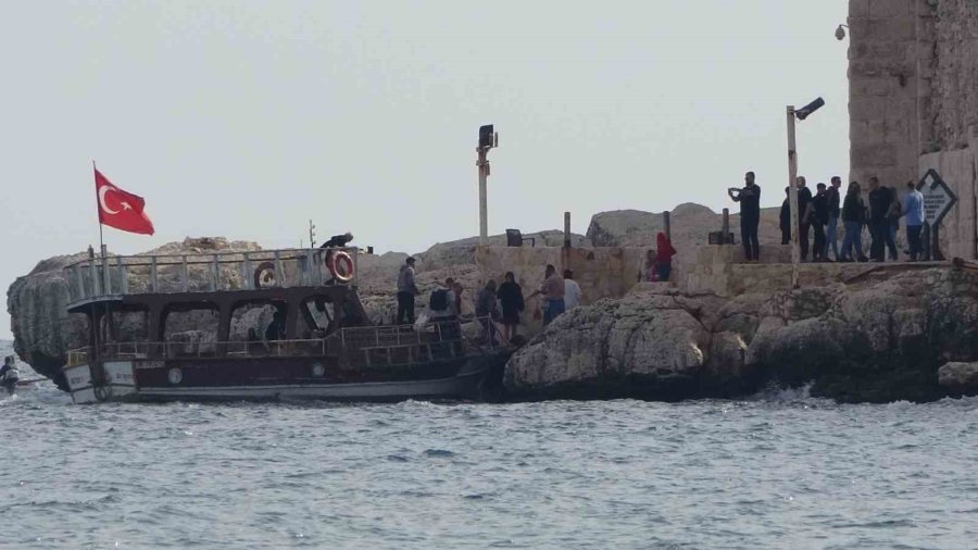 Kızkalesi’nde Kış Günü Deniz Keyfi