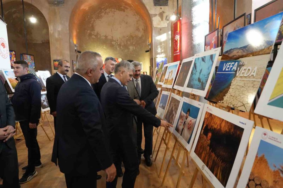 Niğde’de 13. Tarım Orman Ve İnsan Fotoğraf Sergisi Açıldı