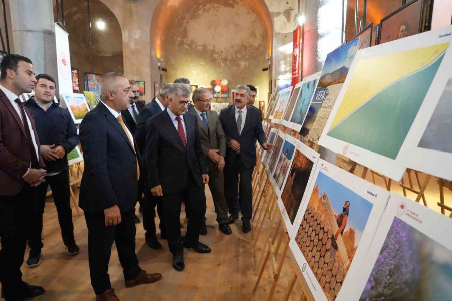 Niğde’de 13. Tarım Orman Ve İnsan Fotoğraf Sergisi Açıldı