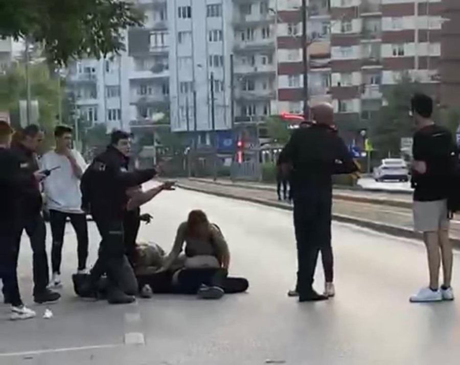 24 Yaşındaki Gencin Öldüğü Bar Kavgasında 4 Kişiye Ceza Verildi