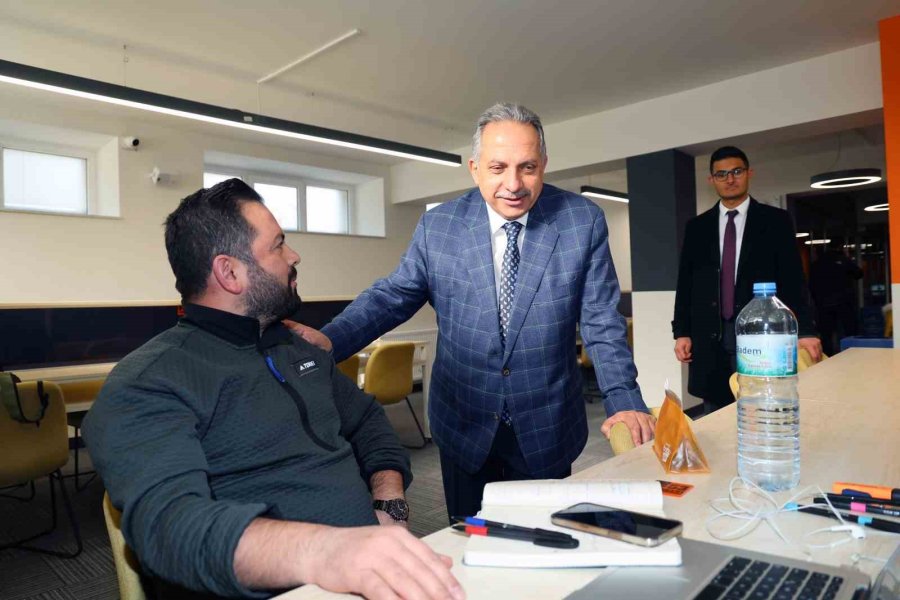 Başkan Yalçın’ın Kütüphaneler Günü