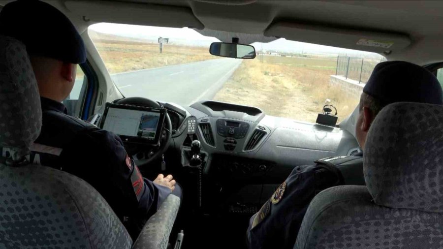 Jandarmanın Mobil Plaka Tanıma Sisteminden Kaçış Yok