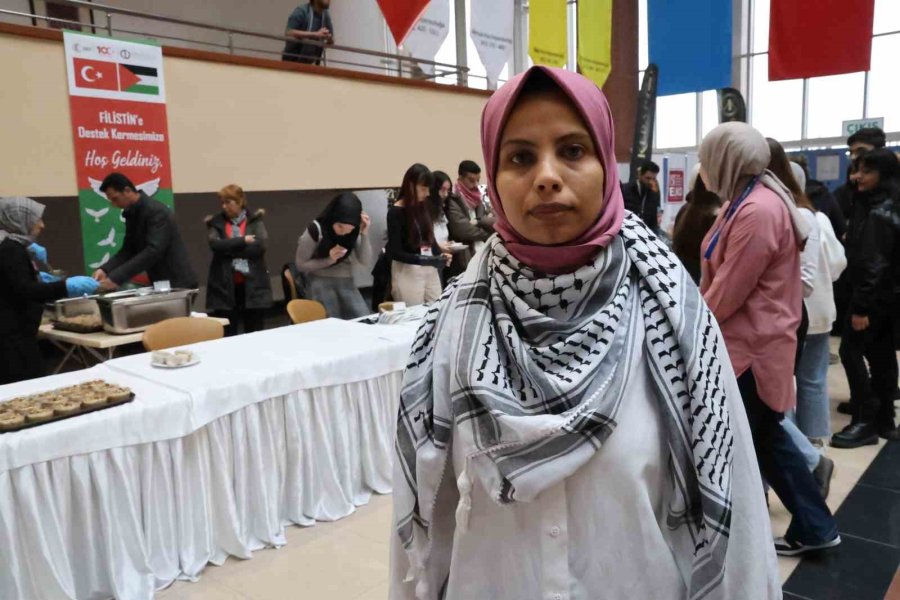 Anadolu Üniversitesinden Filistinli Öğrencilere Ve Ailelerine Destek