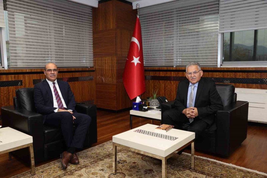 Aile Ve Sosyal Hizmetler İl Müdürü Yıldırım İle Başkan Akbıyık’tan Başkan Büyükkılıç’a, Ziyaret