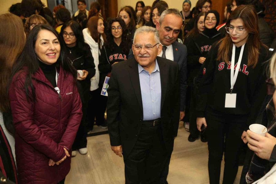 Misafir Öğrencilere Kayseri Tanıtıldı