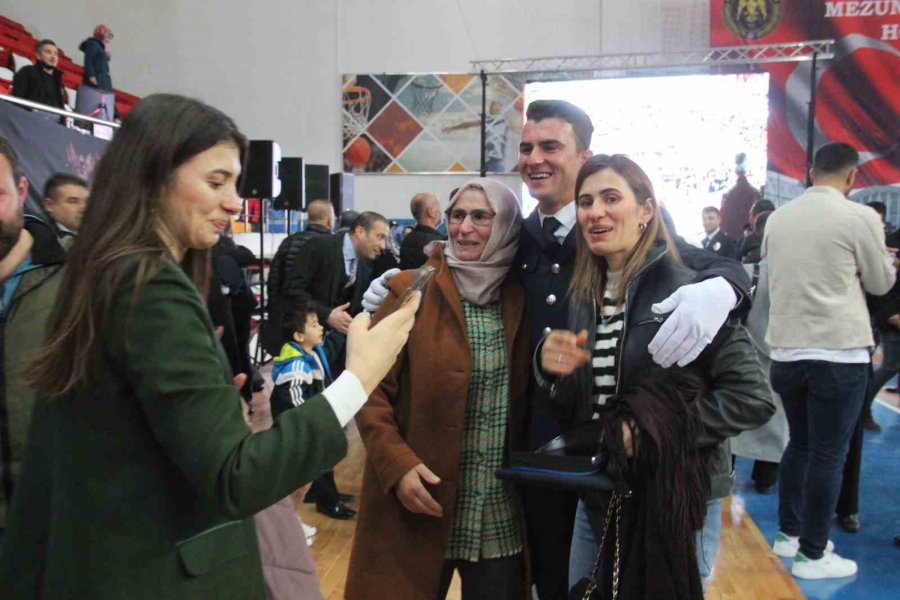 Karaman Pomem’de 373 Polis Adayı Mezun Oldu