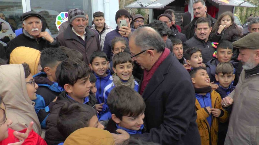 Başkan Çolakbayrakdar, “insanların Mutlu Yaşayabileceği Bir Kocasinan İnşa Ediyoruz”