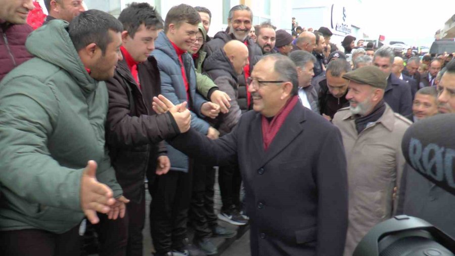 Başkan Çolakbayrakdar, “insanların Mutlu Yaşayabileceği Bir Kocasinan İnşa Ediyoruz”