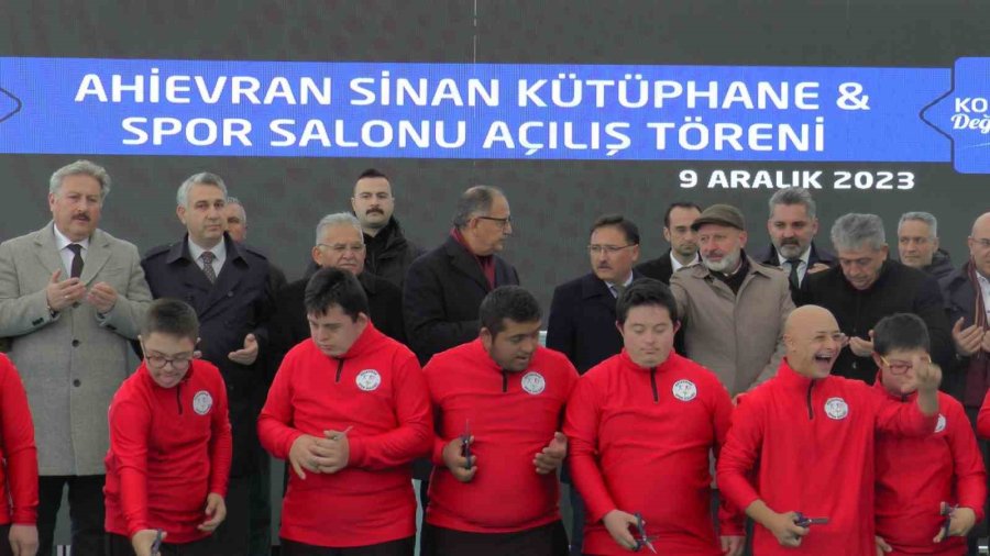 Başkan Çolakbayrakdar, “insanların Mutlu Yaşayabileceği Bir Kocasinan İnşa Ediyoruz”