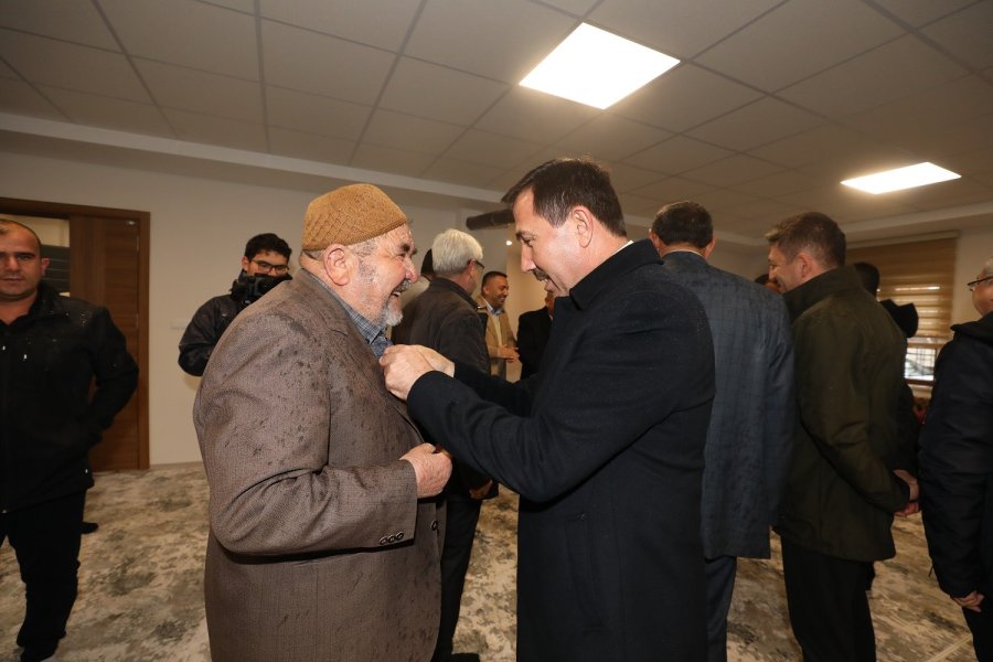 Karatay’da Ovakavağı Sosyal Tesisi Hizmete Açıldı