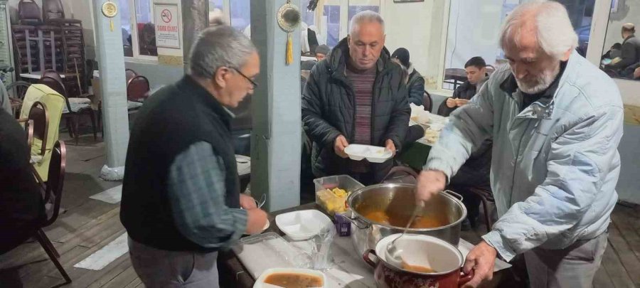 Sivrihisar Cemaati Sabah Namazında Buluştu