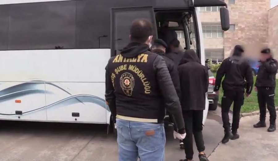 Aranan Şahıs Operasyonunda 198 Kişi Yakalandı