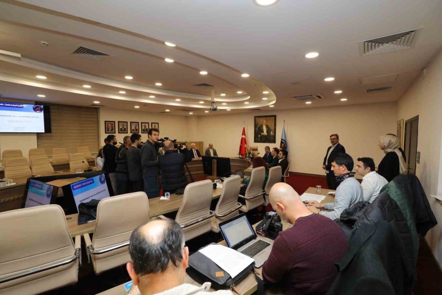 Vücuttaki Sitokin Fırtınasını Durduracak Yerli Ve Milli İlaçta Hayvan Deneylerine Geçildi