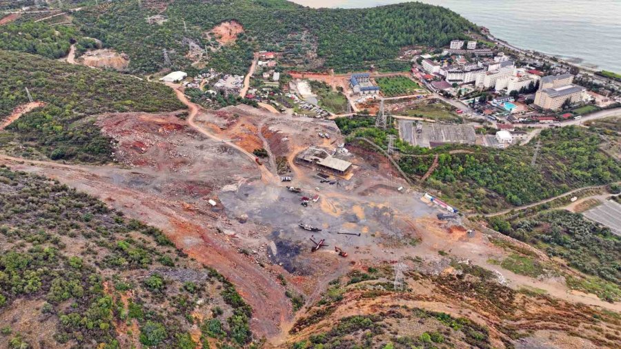 Konaklı Spor Kompleksi’nde Sosyal Tesisler Yükseliyor