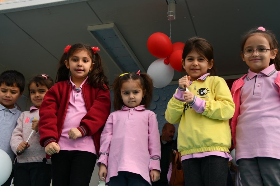 ‘dsi Tanıtım Tırı’ Ve ‘küçük Su Damlası’ Tiyatro Etkinliği Eskişehir’deydi