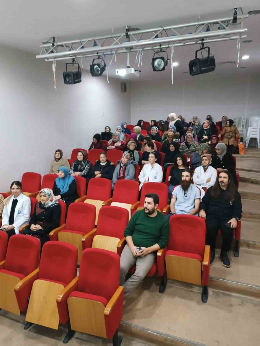 Akşehir’de "en İyi Narkotik Polisi Anne" Semineri