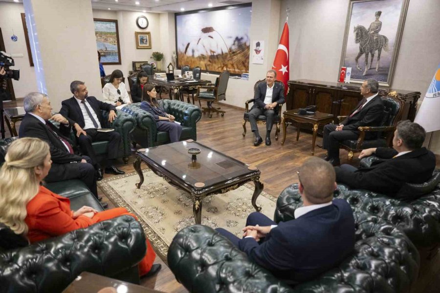 Gazimağusa Belediye Başkanı Ve Meclis Üyeleri Mersin’de