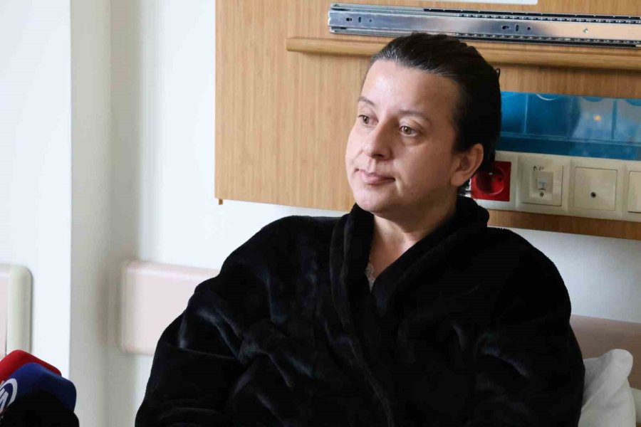 Pandemi Döneminde Kilo Aldığını Zannetti, Karnından 7 Kilo 390 Gram Kitle Çıkarıldı