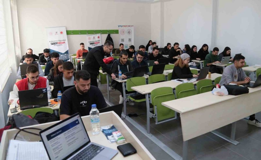 Siber Vatanın Askerleri Alkü’de Yetişiyor