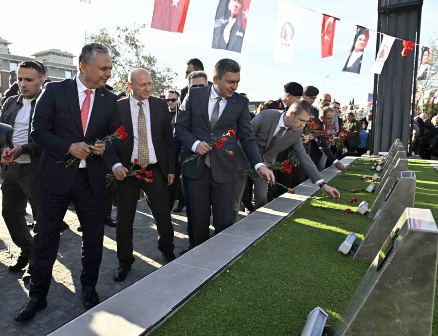 Muratpaşa’da Şehitlik Parkı Törenle Açıldı