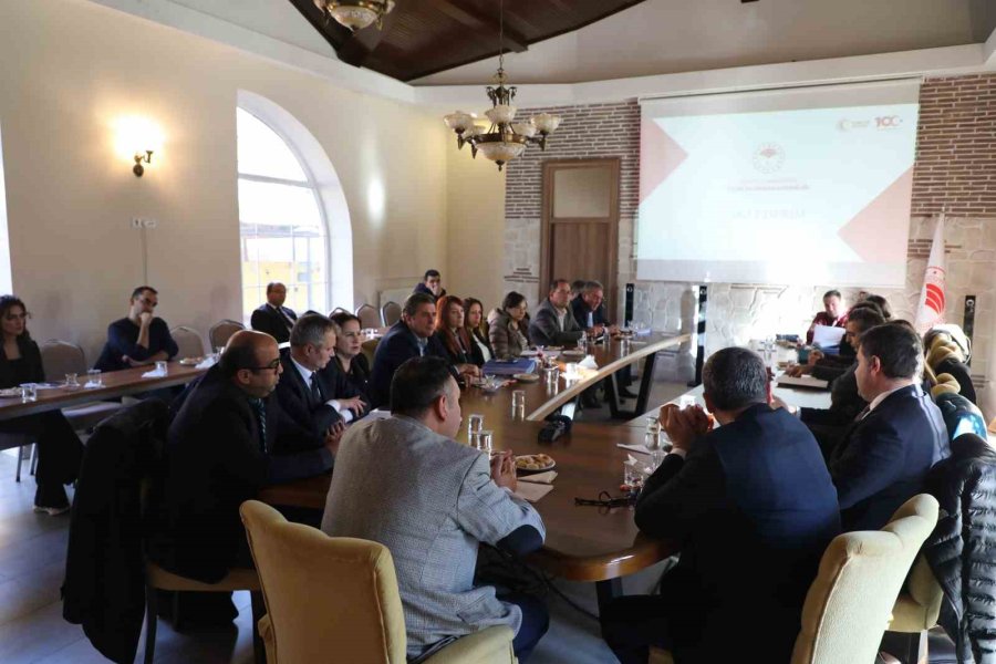 Eskişehir’de Taşkın Yönetim Planı Tedbirleri Ve Farkındalık Toplantısı Gerçekleştirildi